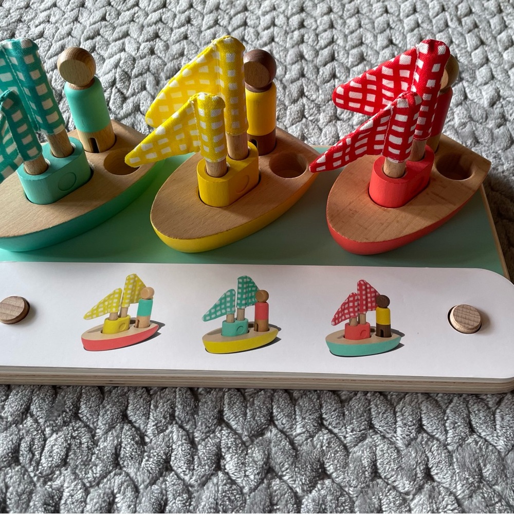 Pattern Match Boats and Card Set